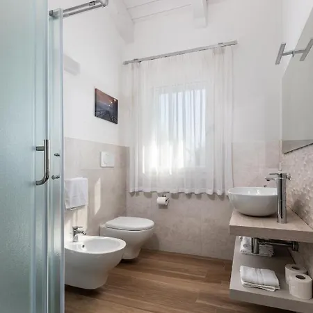 Ca' Mira - Room&breakfast Gæstehus 3*